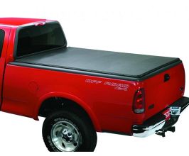 Lund 04-15 Nissan Titan (6.5ft. Bed w/o Utility TRack) Genesis Snap Tonneau Cover - Black for Nissan Titan A60